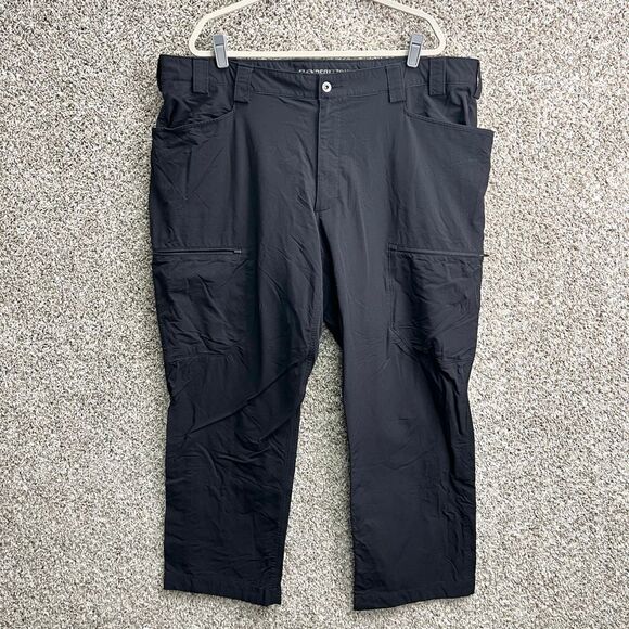 Duluth Trading Co Pants Men’s 44x30 Flexpedition Black Relaxed Fit Cargo - Picture 1 of 7